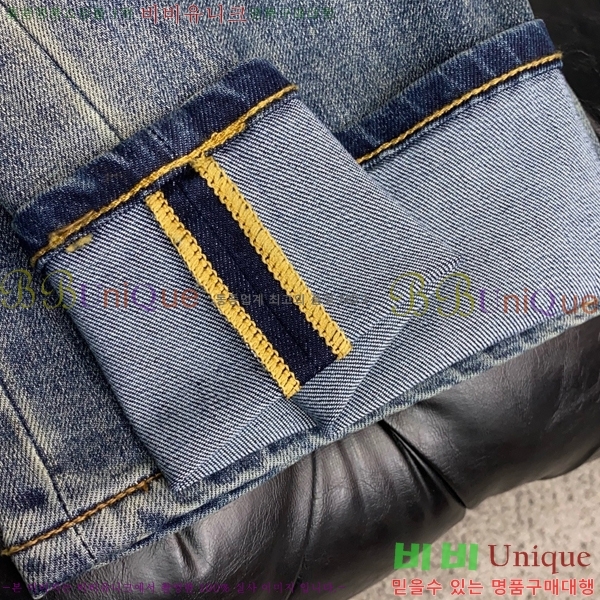 ���� ũ������ û���� CH268047