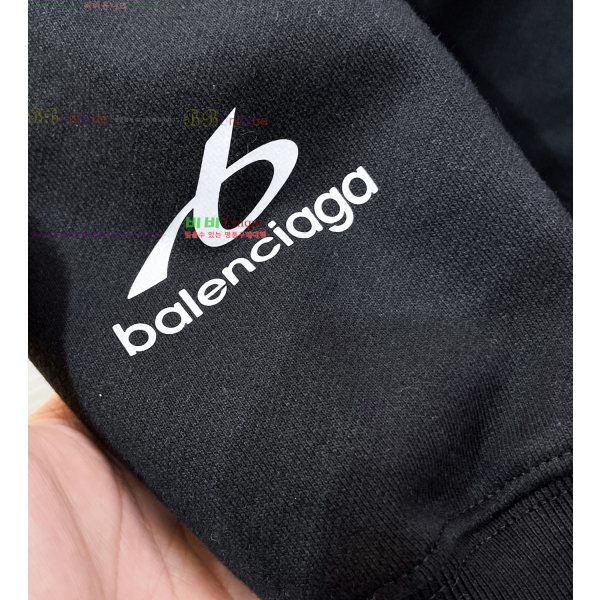 ���� �߷��þư� �ĵ� ��Ŷ BA167389
