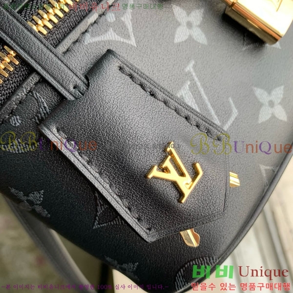 #����*�� ����Ƽ ü�� �Ŀ�ġ M3A372-101