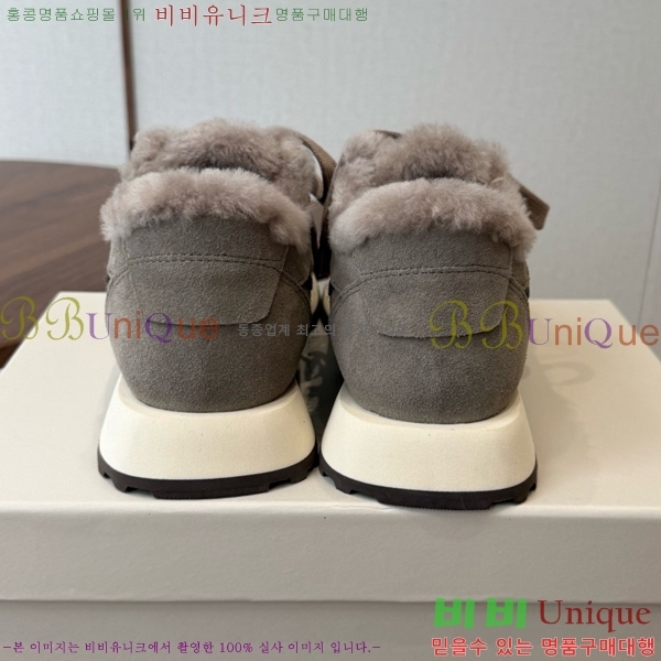 ���� ���ڷ� ��ġ�ڸ� ��� ����Ŀ�� BC547364-1