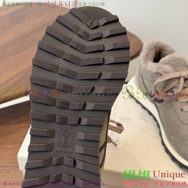 ���� ���ڷ� ��ġ�ڸ� ��� ����Ŀ�� BC547364-1