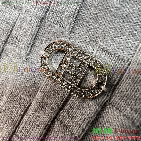 ���� �����޽� ī�� ���� Ƽ���� HE215667-2