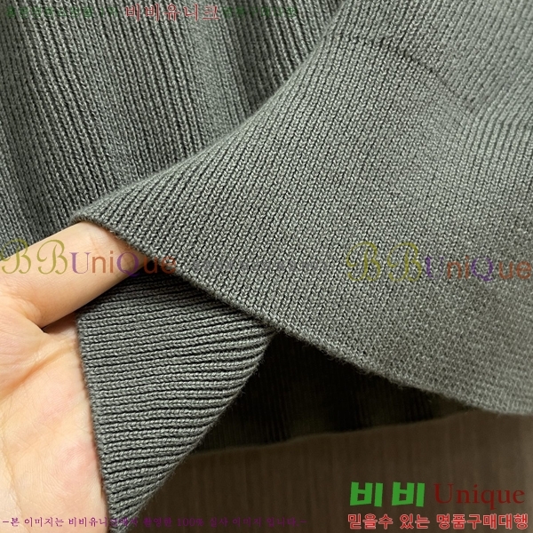���� ���ڷ� ��ġ�ڸ� ī�� ���� Ƽ���� BC754684-1