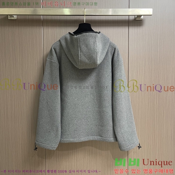 ���� �̿�̿� ���� M8116442
