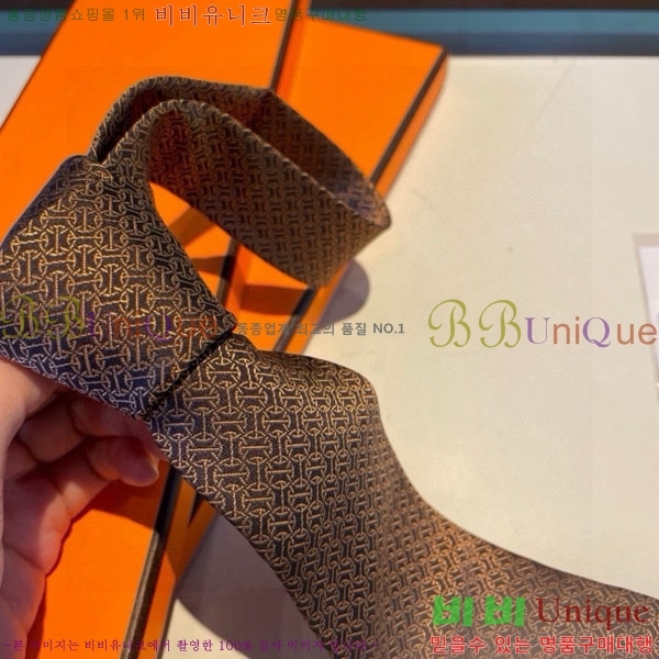 #�����޽� ��Ÿ�� HQ523624-3