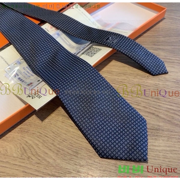 #�����޽� ��Ÿ�� HQ523629-3