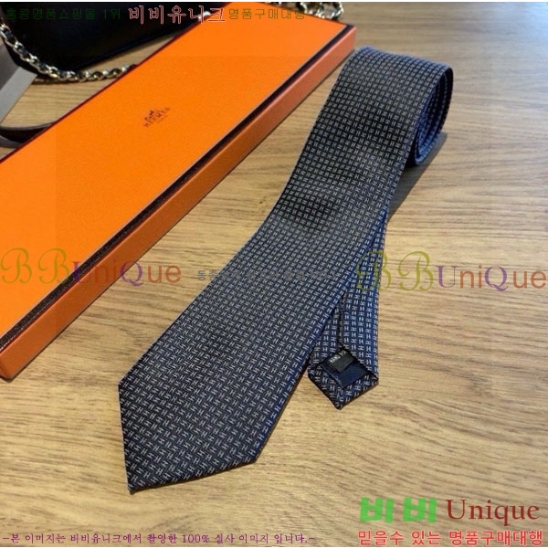 #�����޽� ��Ÿ�� HQ523629-3