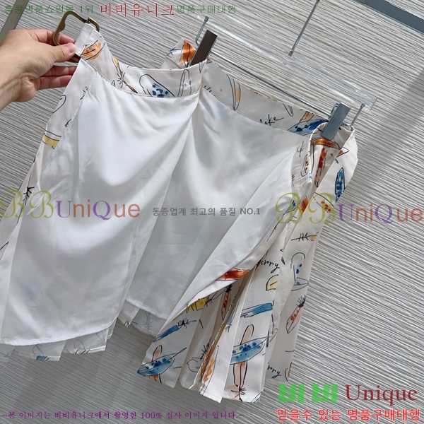���� ������ ��ĿƮ 30BU268725-2