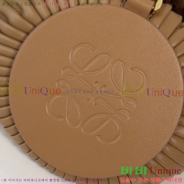 #�ο��� pouch ����� 522129-102