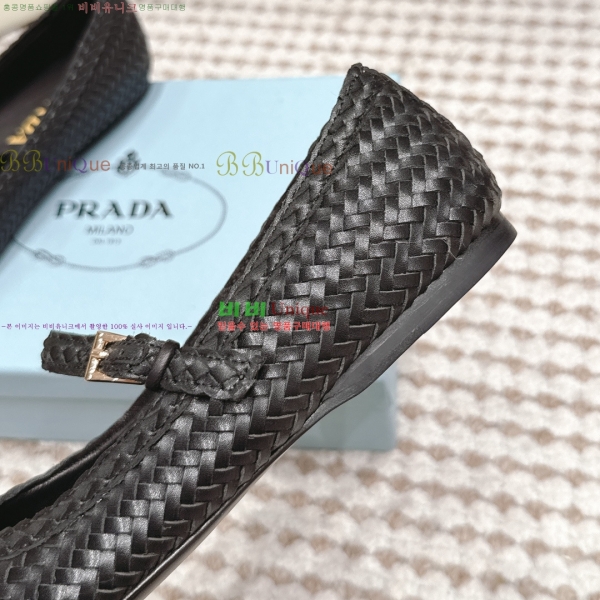 ����� �޸����� �÷����� 32PR268202-1