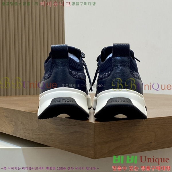 �ְ��� ���� ���̺��� ����Ŀ�� LV611755-4
