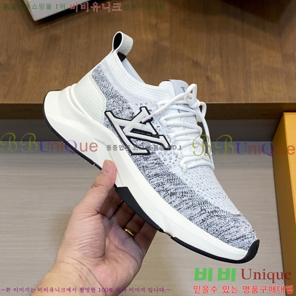 �ְ��� ���� ���̺��� ����Ŀ�� LV611755-2
