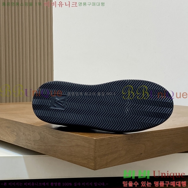  ���� ���̺��� ����Ŀ�� LV6226244-3