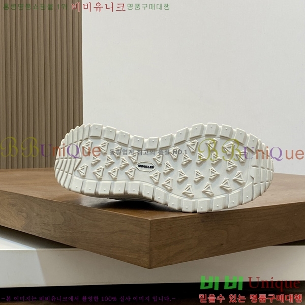 ���� ��**�� ����Ŀ�� M9706625-3