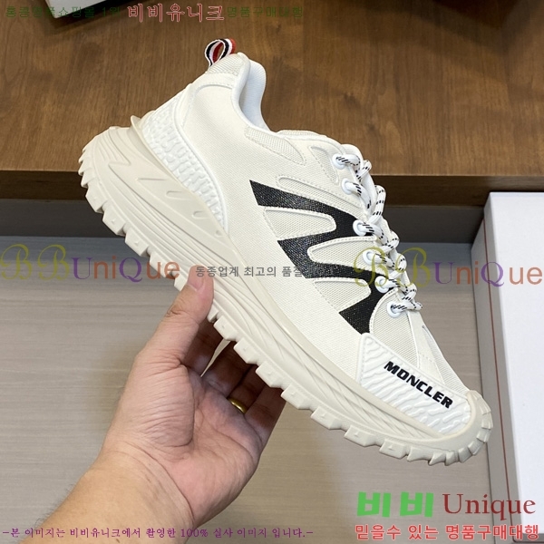 ���� ��**�� ����Ŀ�� M9706625-3