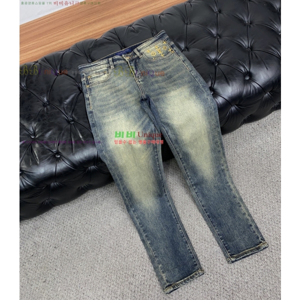���� ���̺��� û���� 25LT2681318-2
