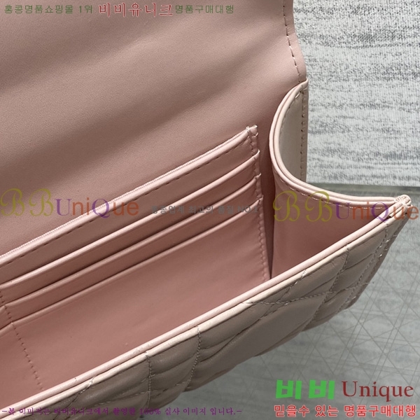 ��� Miss Caro Ŭ��ġ�� DO450665-102