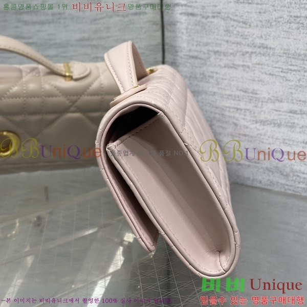 ��� Miss Caro Ŭ��ġ�� DO450665-102