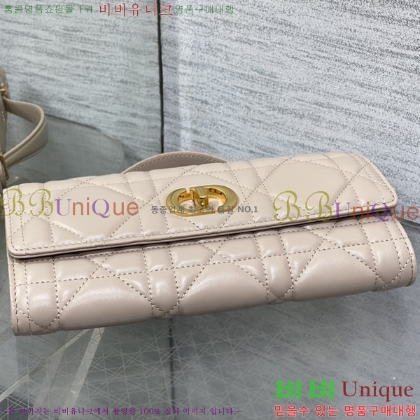 ��� Miss Caro Ŭ��ġ�� DO450665-103