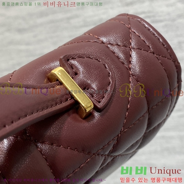 ��� Miss Caro Ŭ��ġ�� DO450665-104