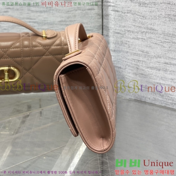 ��� Miss Caro Ŭ��ġ�� DO450665-109