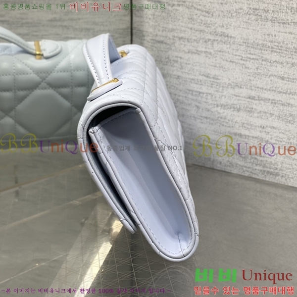 ��� Miss Caro Ŭ��ġ�� DO450665-110