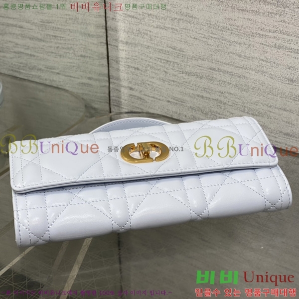 ��� Miss Caro Ŭ��ġ�� DO450665-110