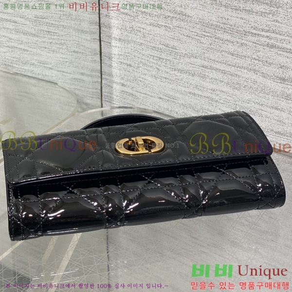 ��� Miss Caro Ŭ��ġ�� DO450665-113