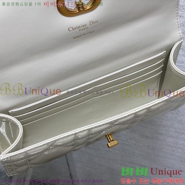 ��� Miss Caro Ŭ��ġ�� DO450665-115