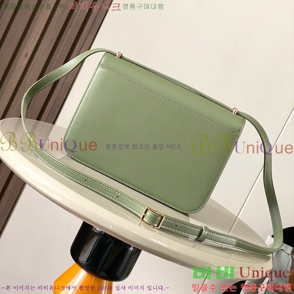 #�ο��� Goya ũ�ν��� LOEW9067-101