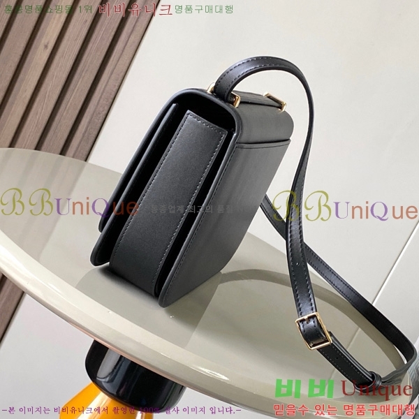 #�ο��� Goya ũ�ν��� LOEW9067-104