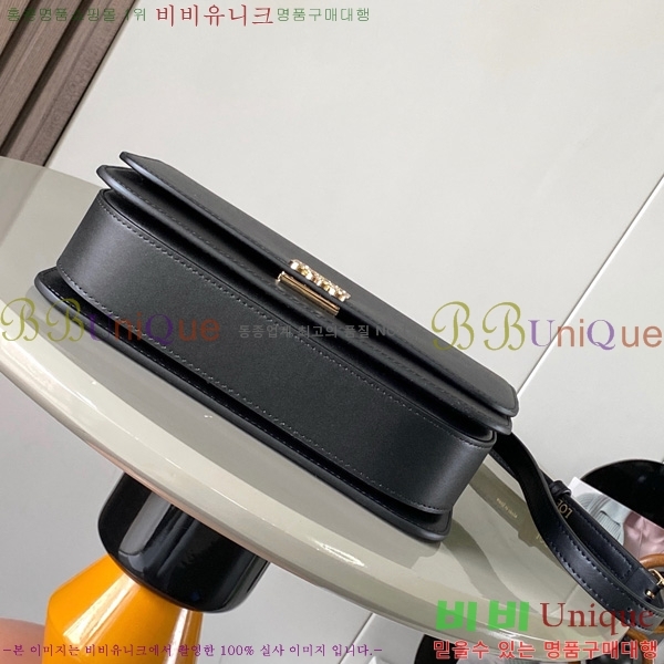 #�ο��� Goya ũ�ν��� LOEW9067-104