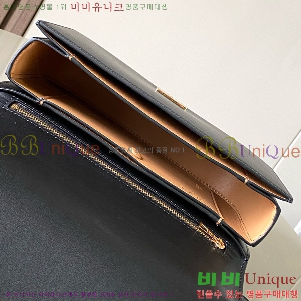 #�ο��� Goya ũ�ν��� LOEW9067-104