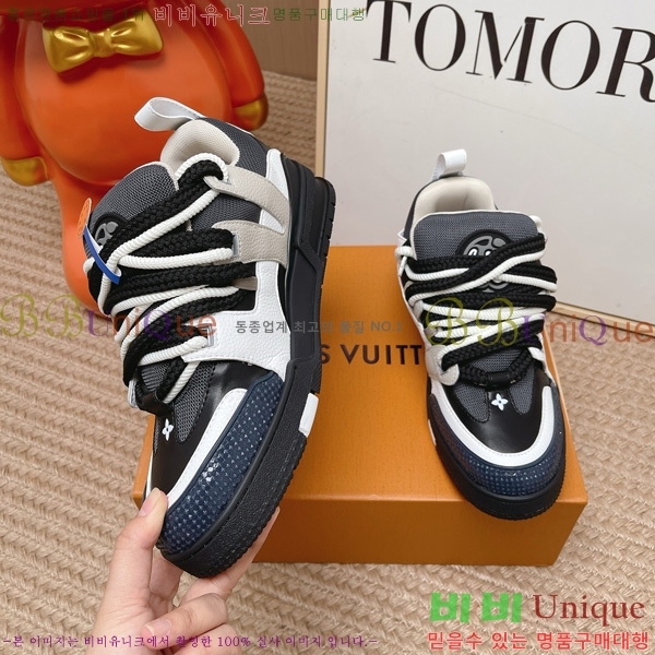 �ְ��� ���� ���̺��� ����Ŀ�� LV3777051-2