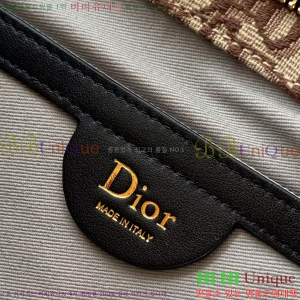 #��* Poet  Jett ũ�ν��� DO468-101