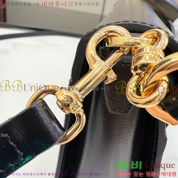 #��* Ȧ���� �ο��� ���� ž �ڵ�� A006O9-3