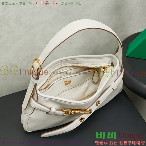 #��*�̿� �ƹ�ٸ� ���� ���� ����� 5BC214-102