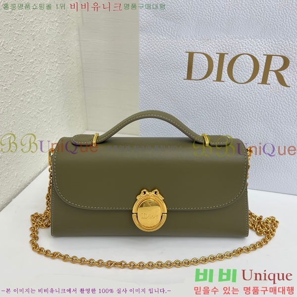 #��* �޴޸��� �Ŀ�ġ M3671-101