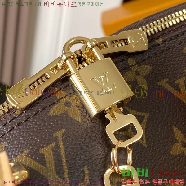 #����*�� �ö�ʸ� 45 Ʈ������ M2A305-801