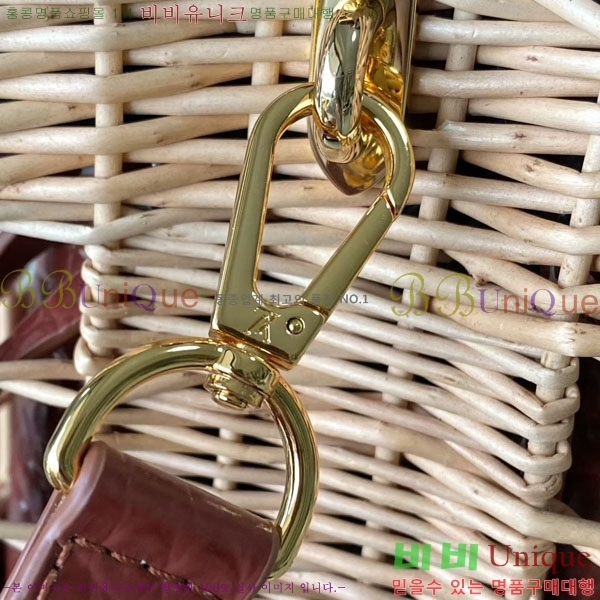 #����*�� īǶ�� BB N30101-381