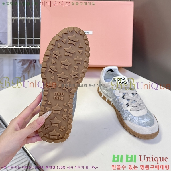 ���� �̿�̿� ����Ŀ�� M10730056