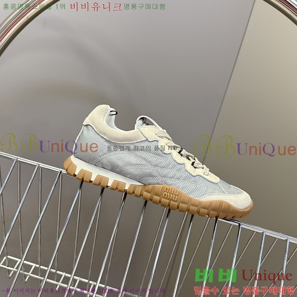 ���� �̿�̿� ����Ŀ�� M10730056