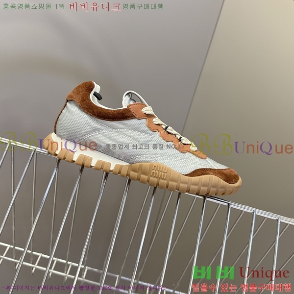 ���� �̿�̿� ����Ŀ�� M10730056-1