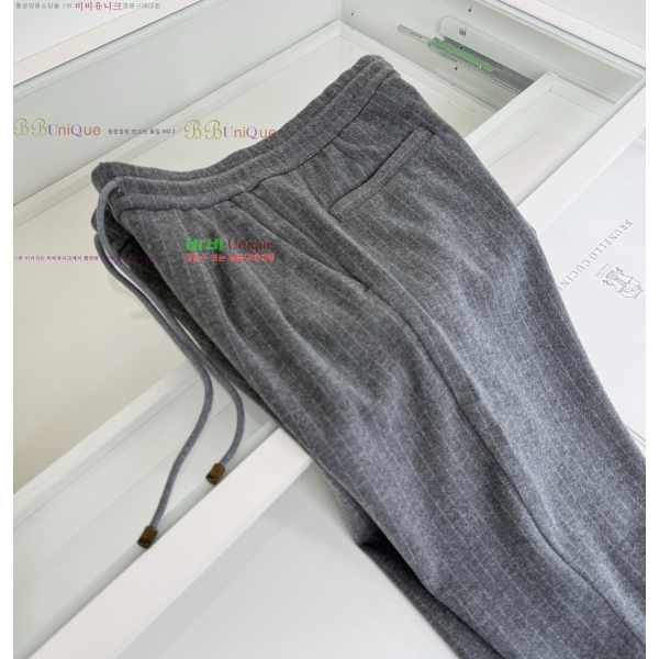 ���� ���ڷ� ��ġ�ڸ� ���� BC215643-2