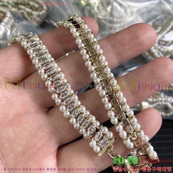 ��* ����� CHA0454564-7