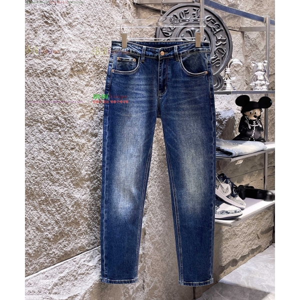 ���� ũ������ û���� CH583672