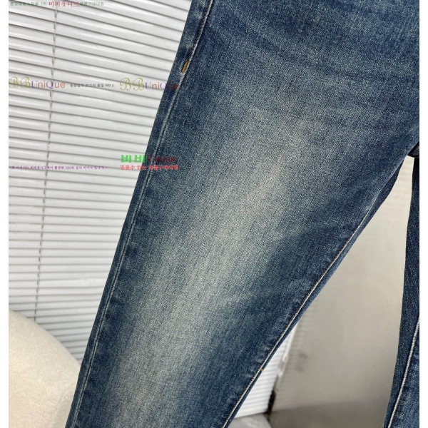 ���� ũ������ û���� CH583677