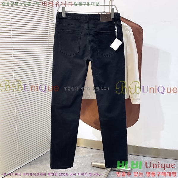 ���� ���ڷ� ��ġ�ڸ� û���� BC247403
