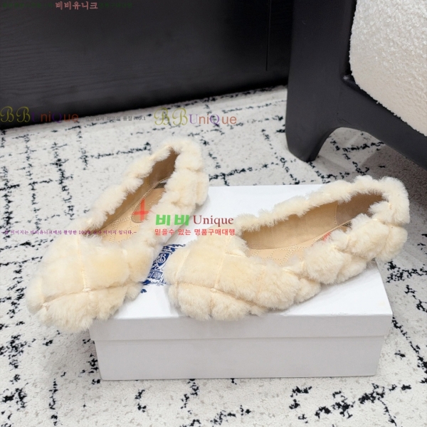 ���� ������ �����̵� �÷����� 37BU2610221-2
