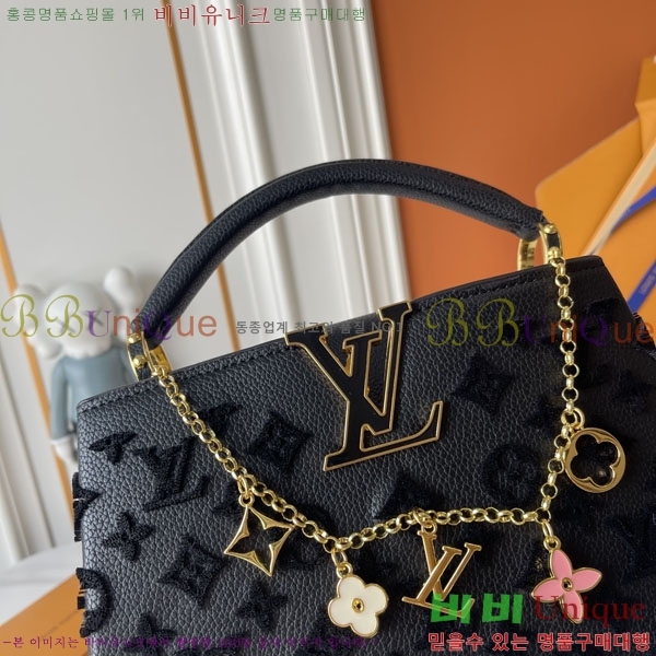 ����*�� Capucines BB ȣ���� M20486-001